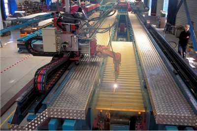 Integrert plasmaskjæring i SIN Beam Machine produksjonslinje